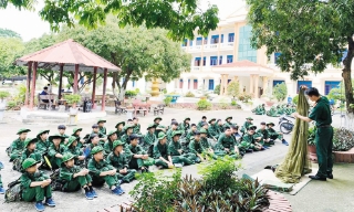 Trưởng thành từ  “Học kỳ trong quân đội”